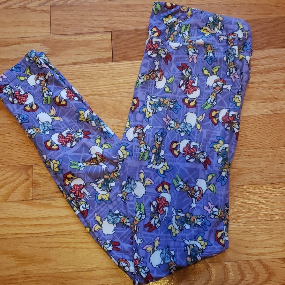 LuLaRoe Daisy Duck Leggings light purple OS